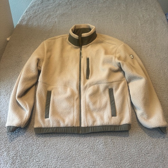 Vuori Men's Reversible Morrow Full Zip Jacket In Toast Size 2XL - Picture 10 of 16